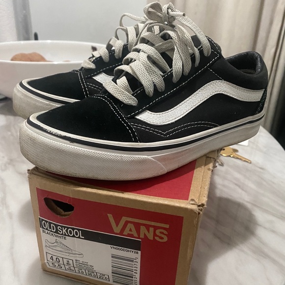 old school vans size 4